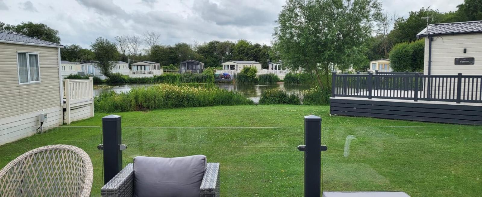 Reeds View Holiday Lodge South Cerney Kültér fotó